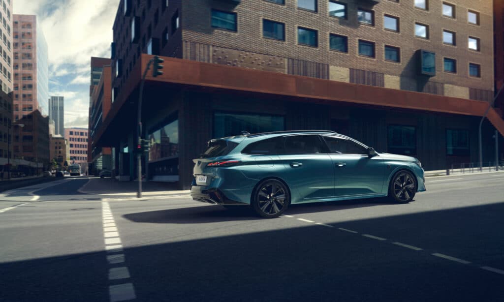 Peugeot 308 SW lateral