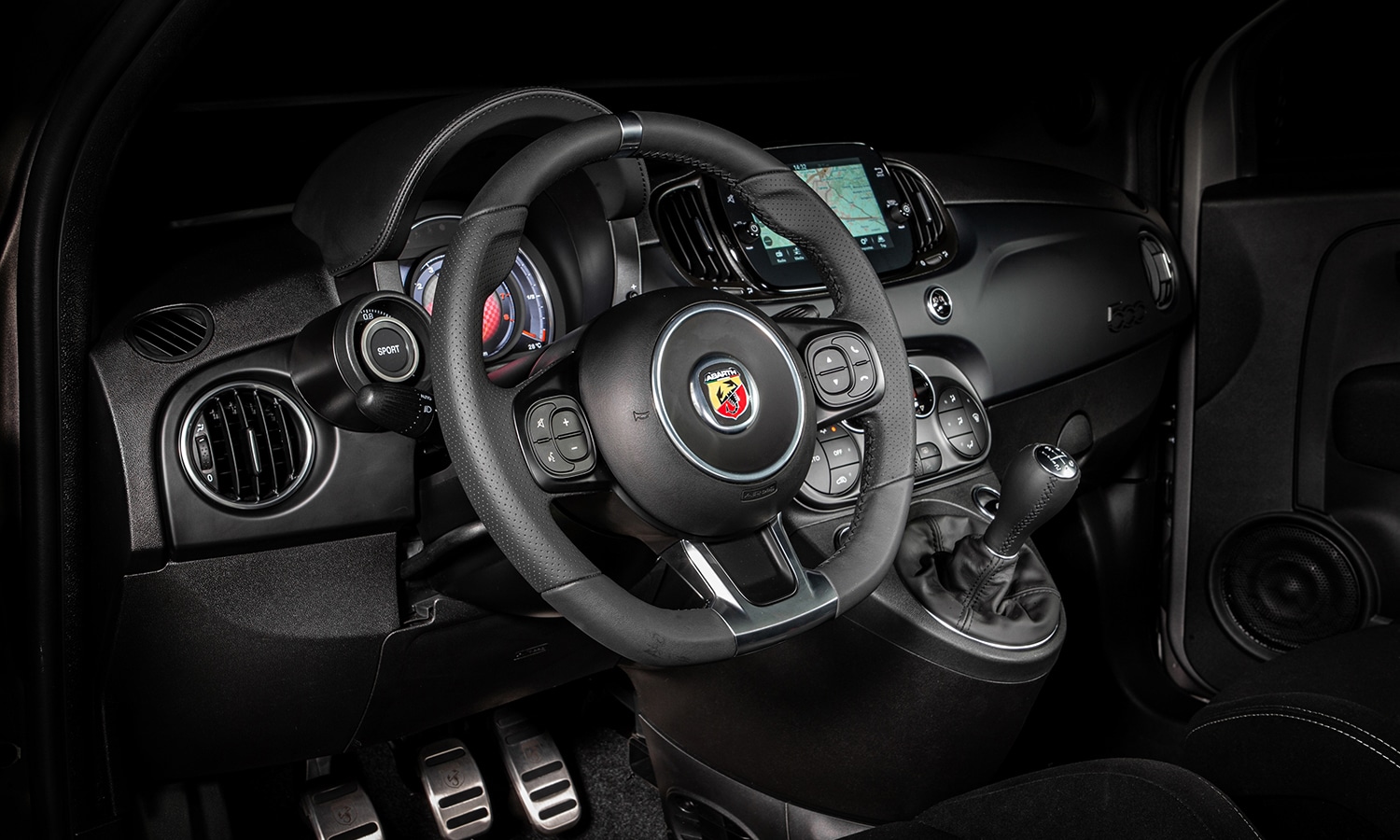 Abarth F595 interior