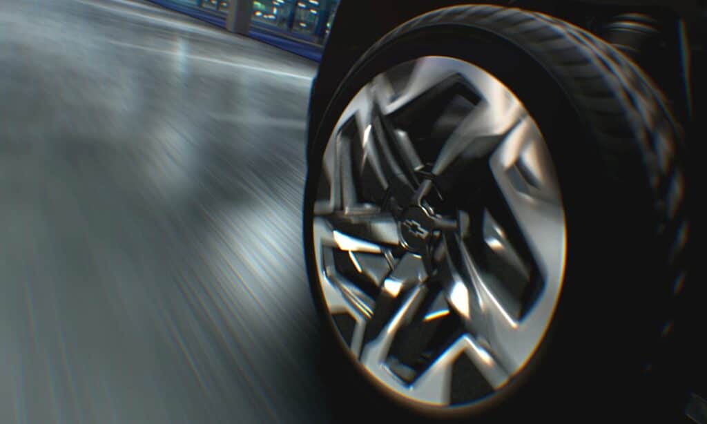 Chevrolet Silverado previews Available Four-Wheel Steer on Silverado electric pickup.