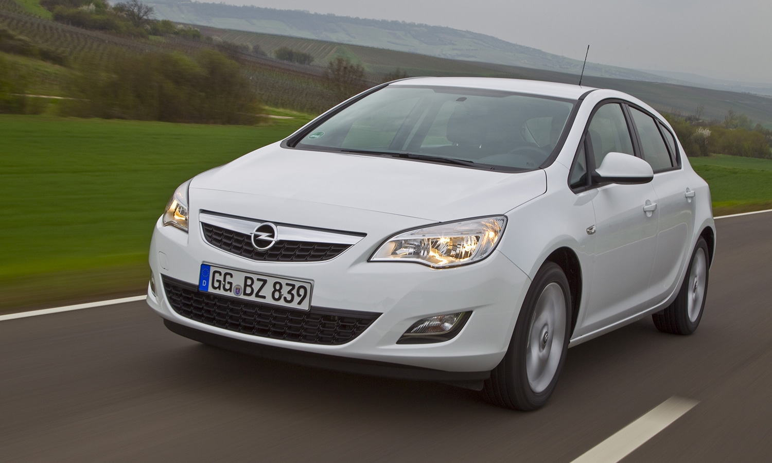 Opel Astra J