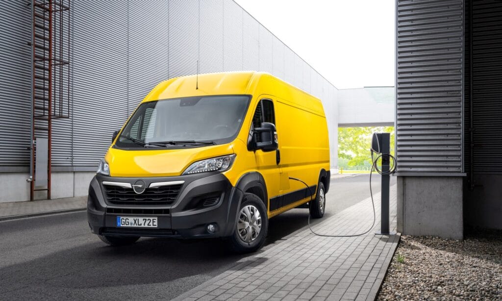 Opel Movano-e 2022