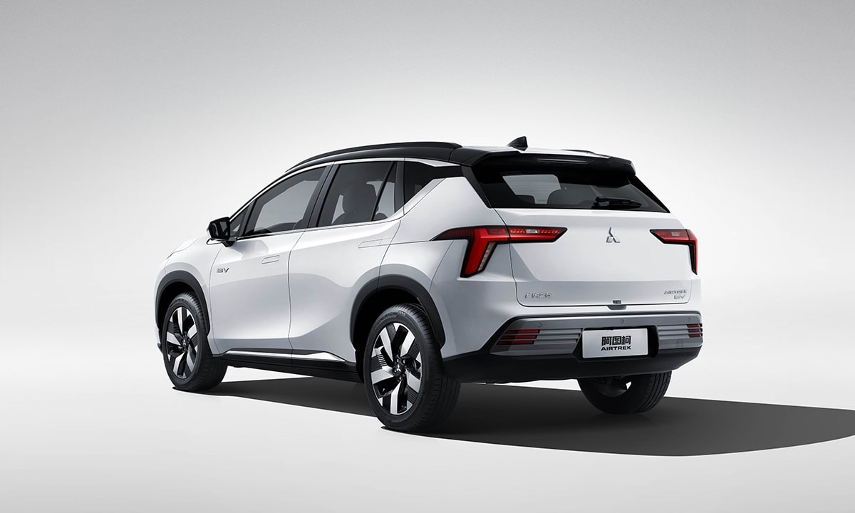 Mitsubishi Airtrek Electric Crossover