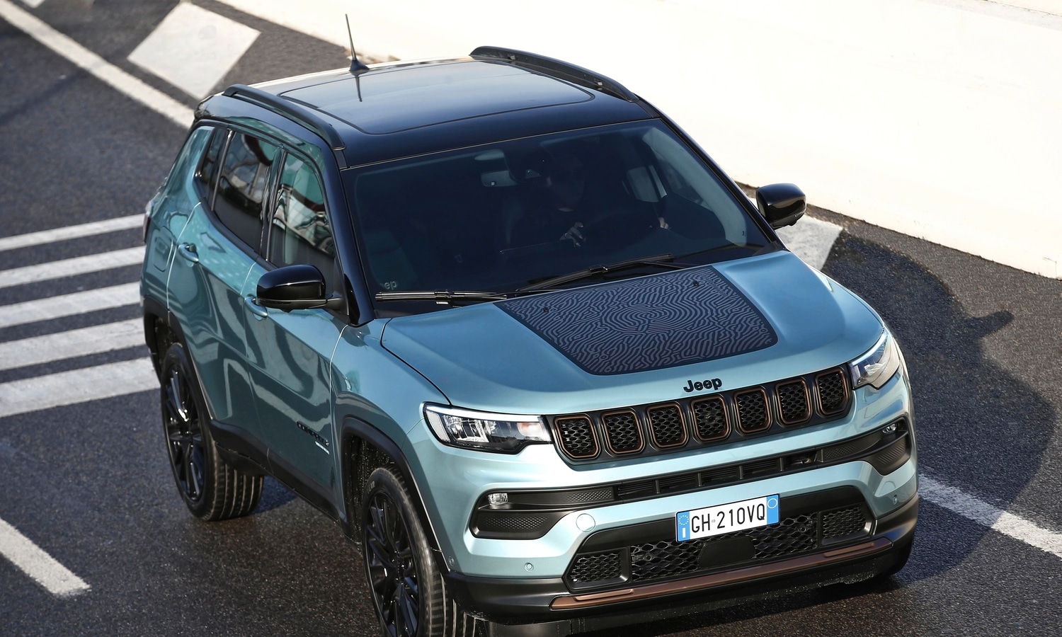 Jeep Compass e-Hybrid 1