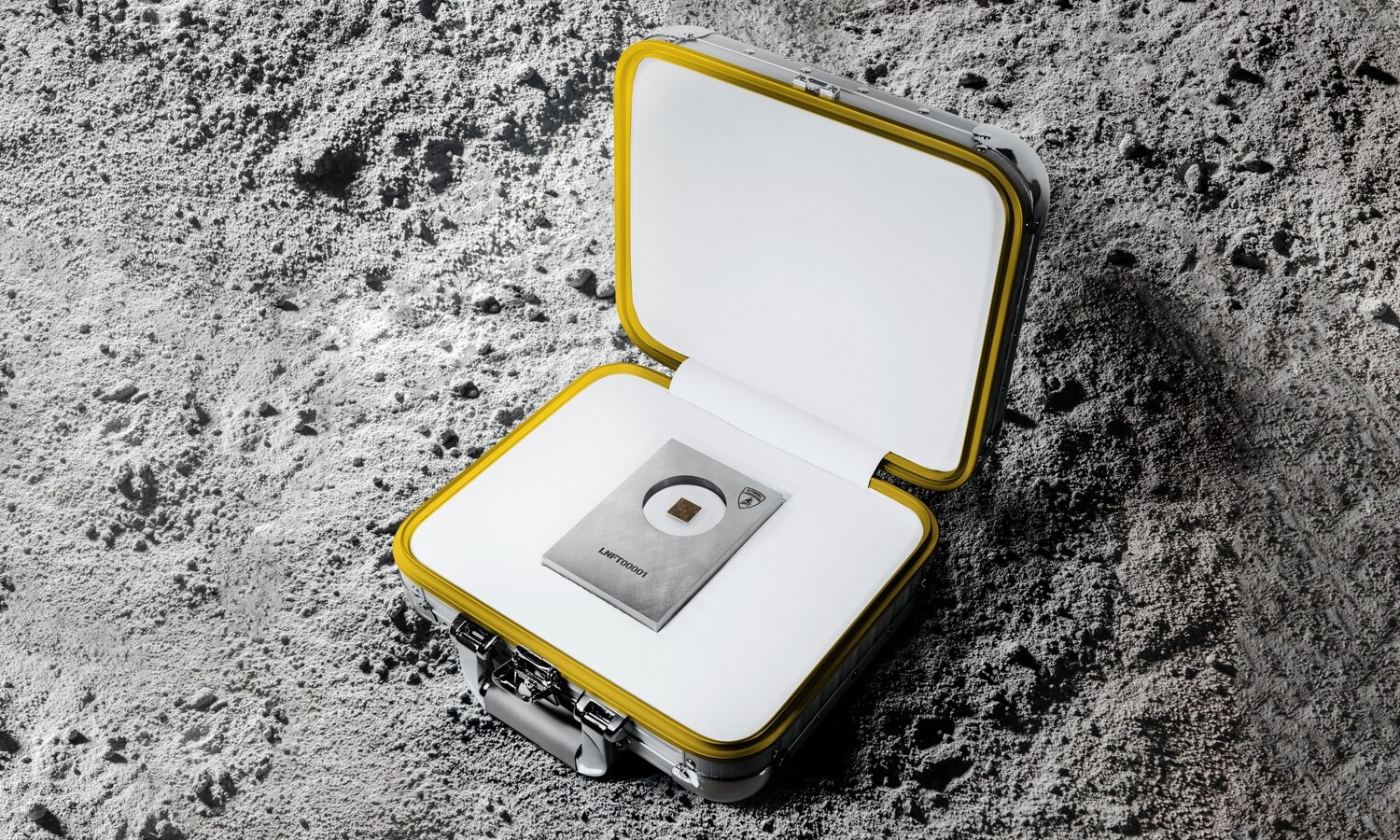 Lamborghini Space Key NFT (token no fungible) To the Moon