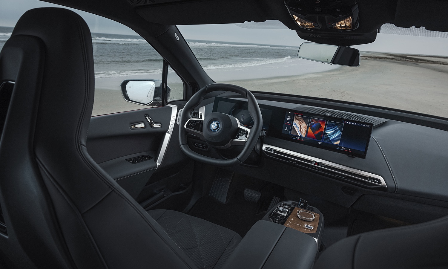 BMW iX M60 interior