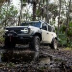 Ford Bronco Everglades Desert Sand 2022