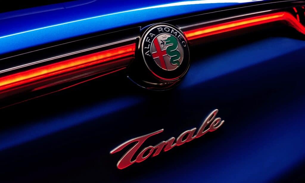 New Alfa Romeo Tonale Veloce