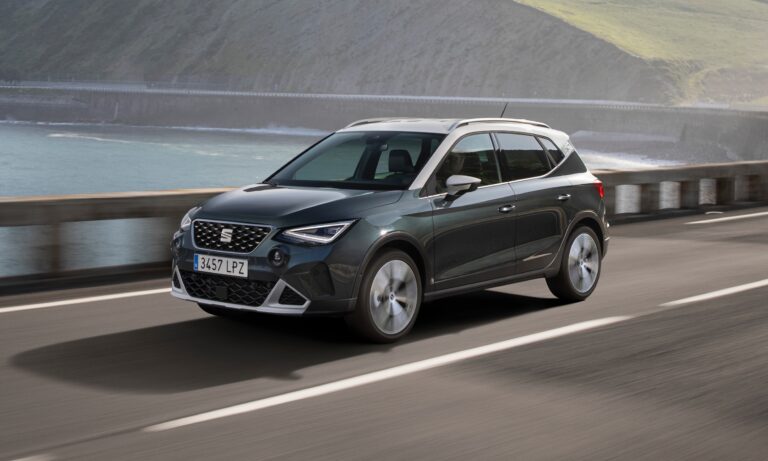 Unglaublich!  Seat Arona 2025   Das Müssen Sie Wissen! - v1ag5af