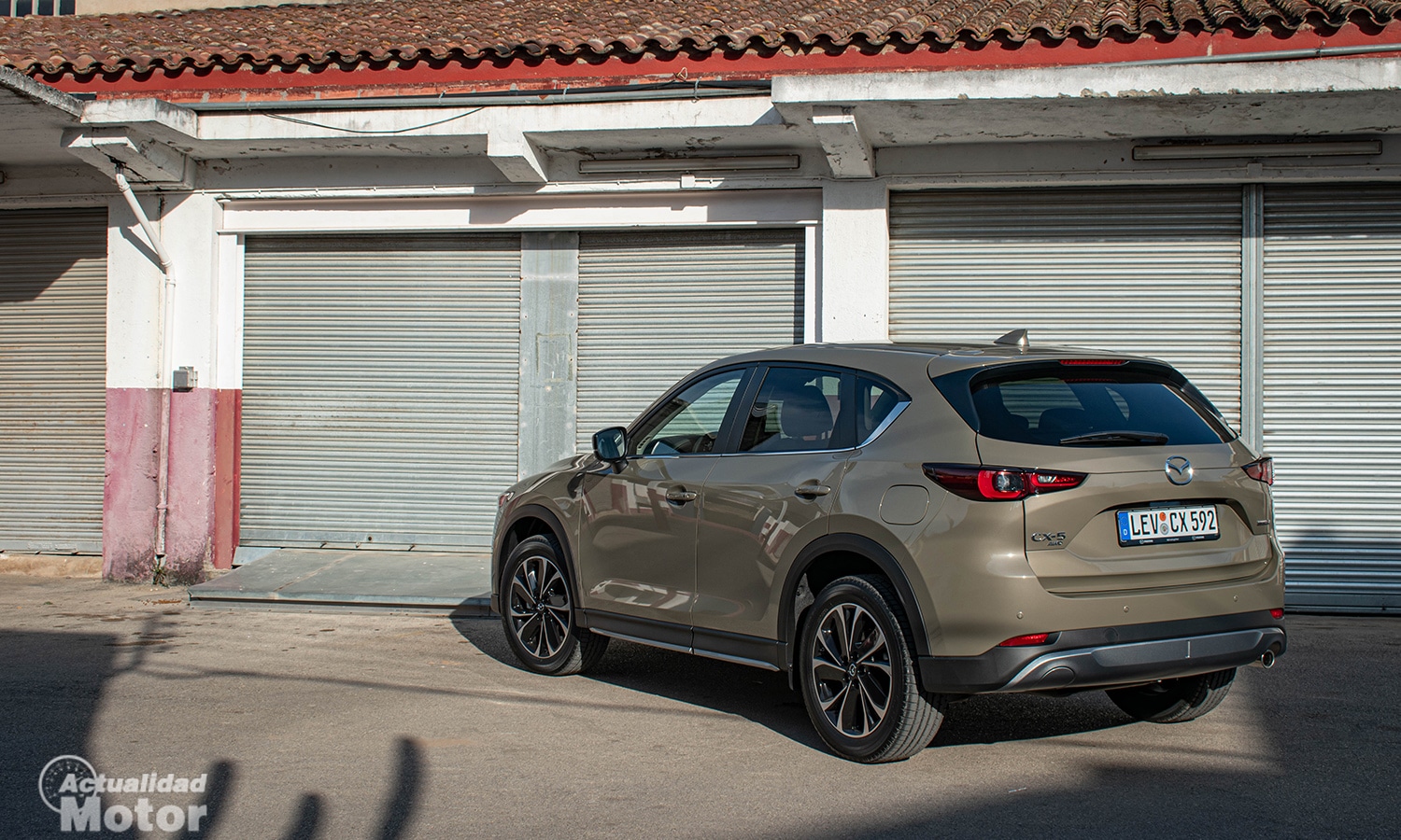 Prueba Mazda CX-5 perfil trasero