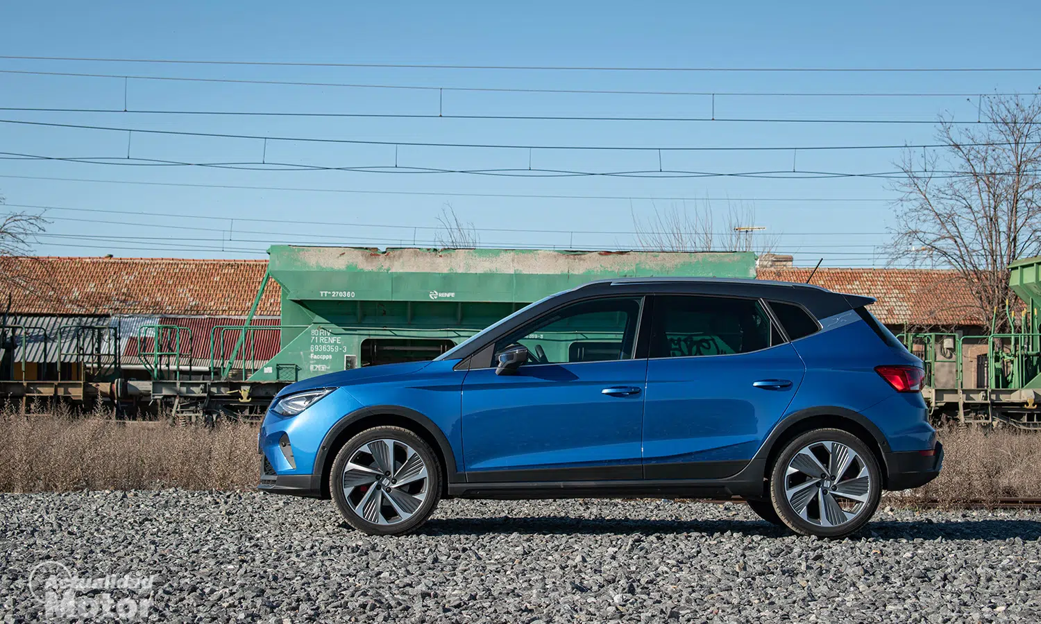 我們測試了21 年最暢銷的汽車seat Arona 帶視頻 新聞引擎