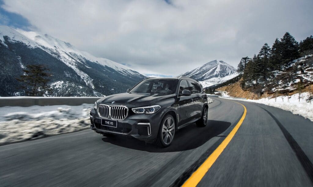 BMW X5 xDrive30Li vs BMW X5 xDrive40Li