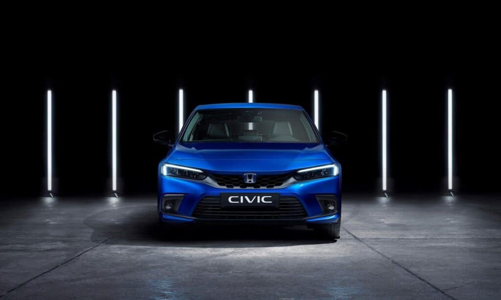 Dinámica y eficiencia excepcionales en el nuevo Honda Civic e-HEV 2022