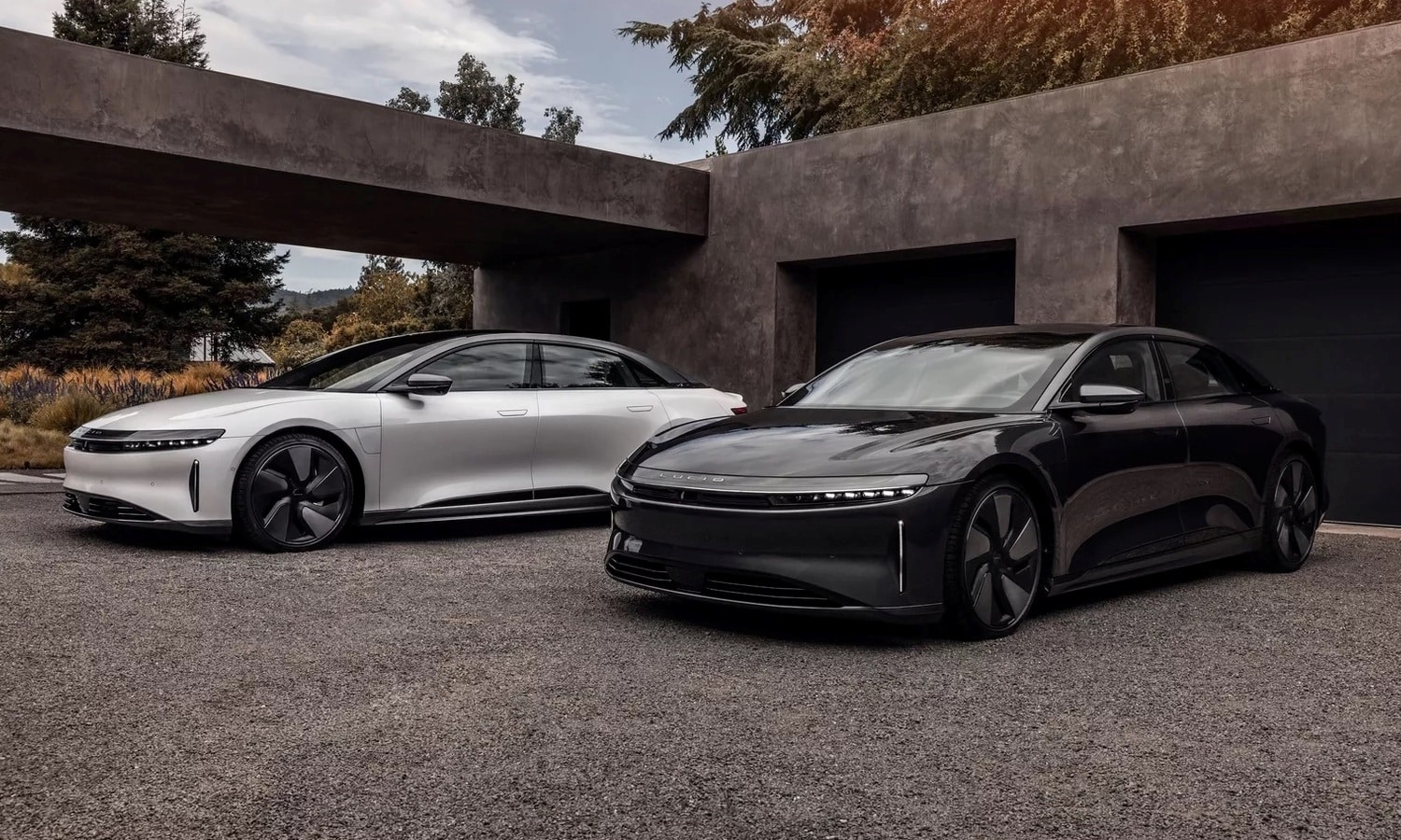 Lucid Air Stealth Look 0