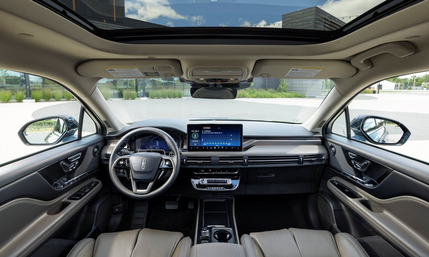 New 2023 Lincoln Corsair Grand Touring Smoked Truffle Interior