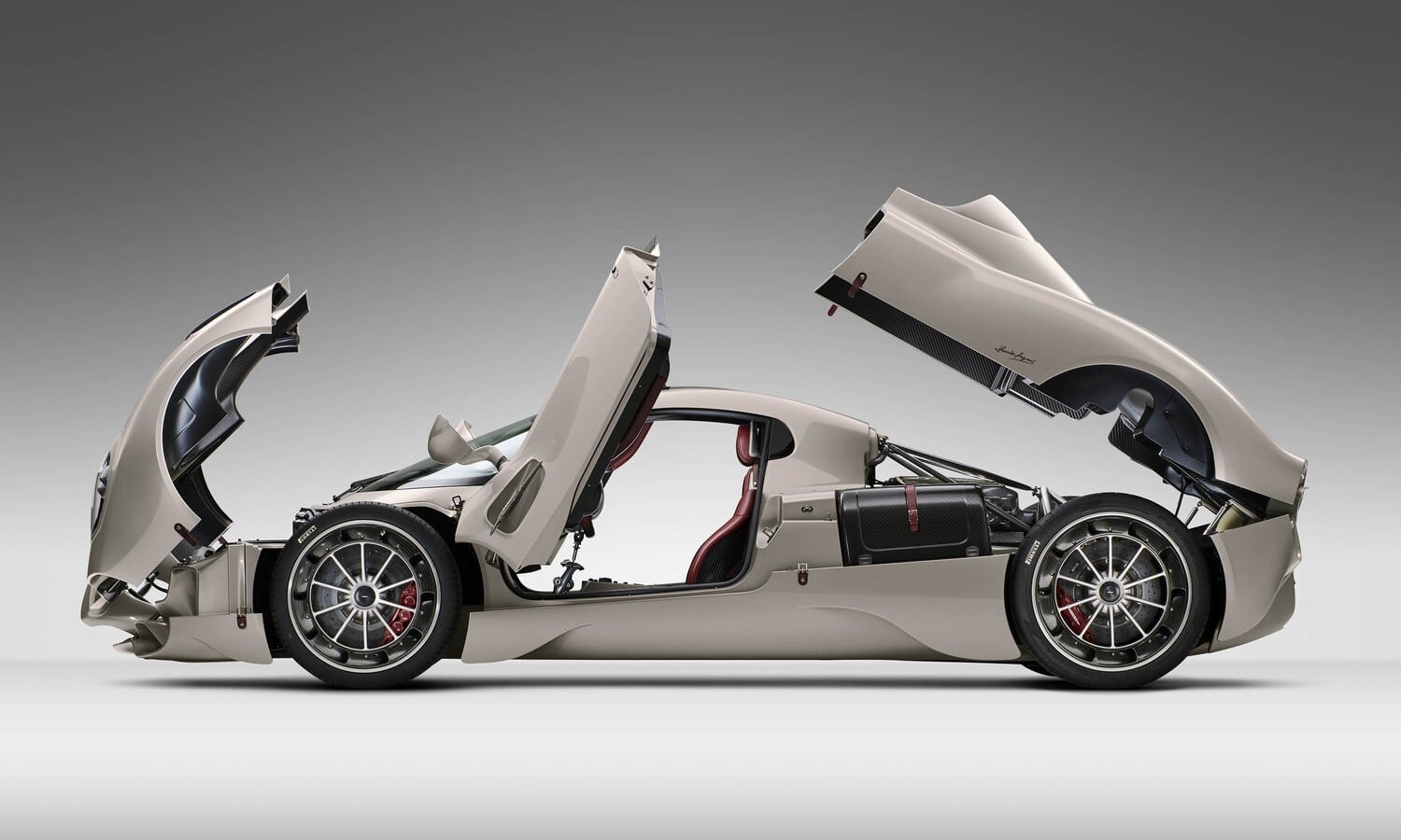 Pagani Utopia