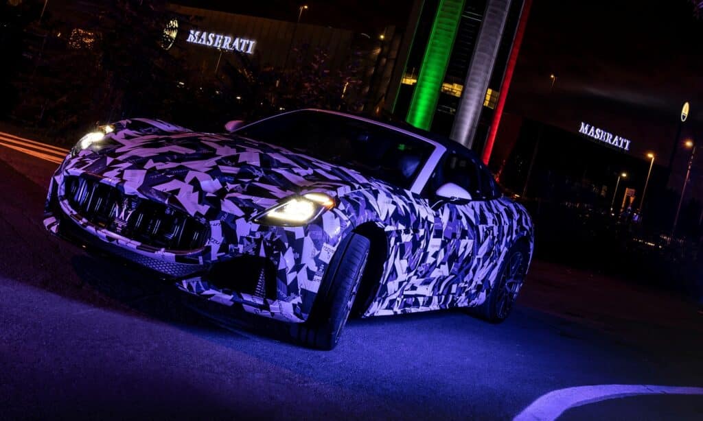 The first images of the new Maserati GranCabrio prototype
