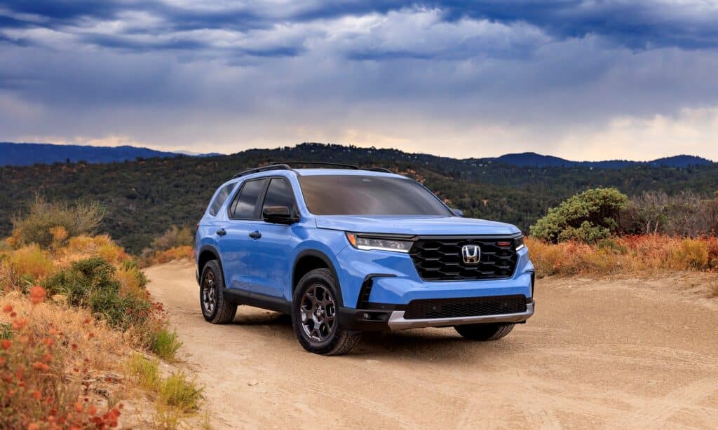 01 2023 Honda Pilot TrailSport