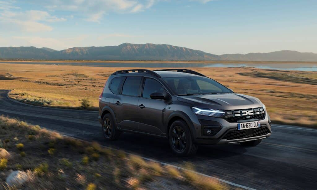 Dacia Jogger HYBRID 140