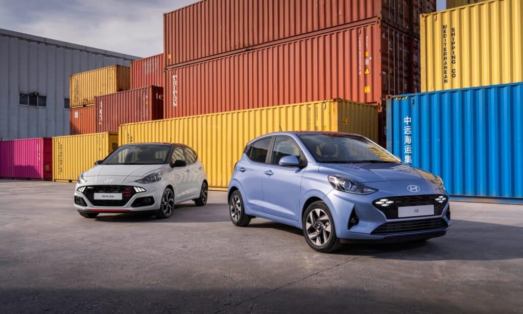 Hyundai i10 introduction 2023 vs Hyundai i10 N-Line introduction 2023