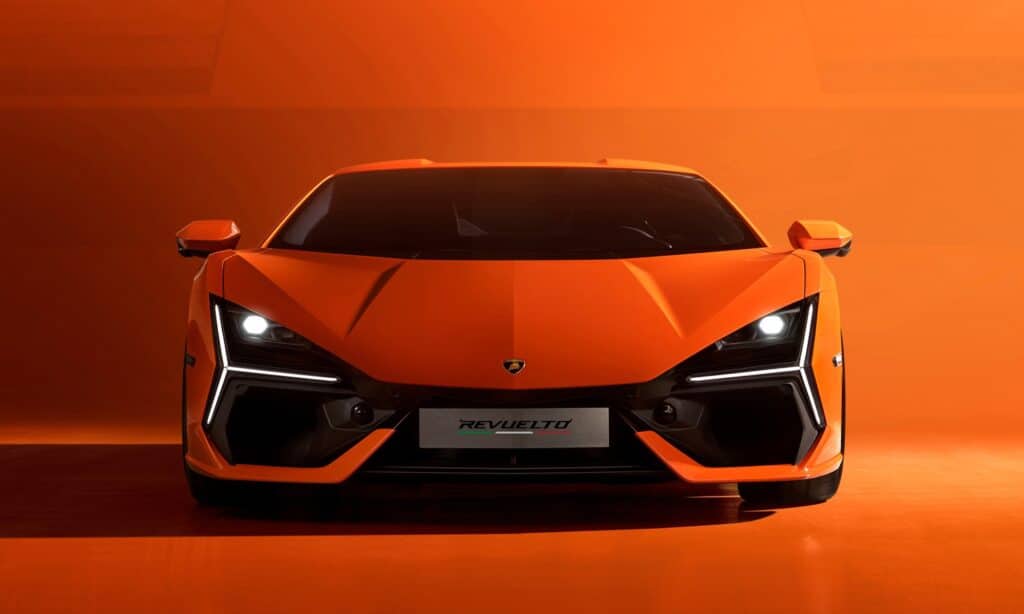 Lamborghini Revuelto