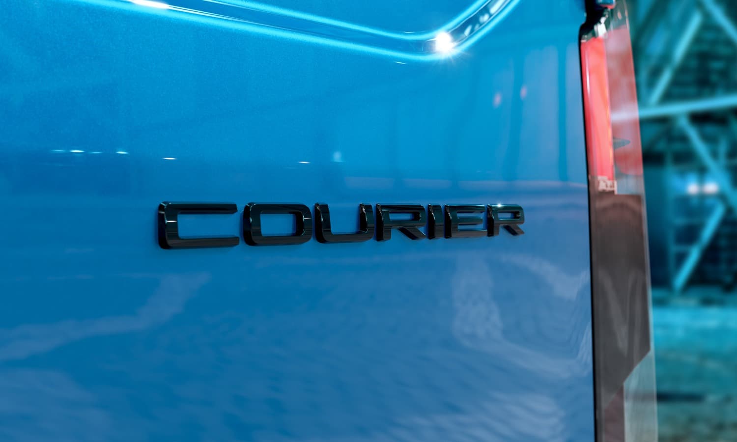 Ford E-Transit Courier 7