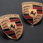 El nuevo escudo de Porsche. La evolución de un icono