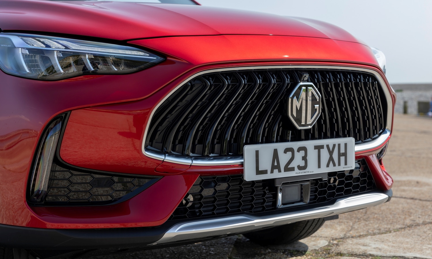 New MG HS: Its style and technology improve after this restyling...