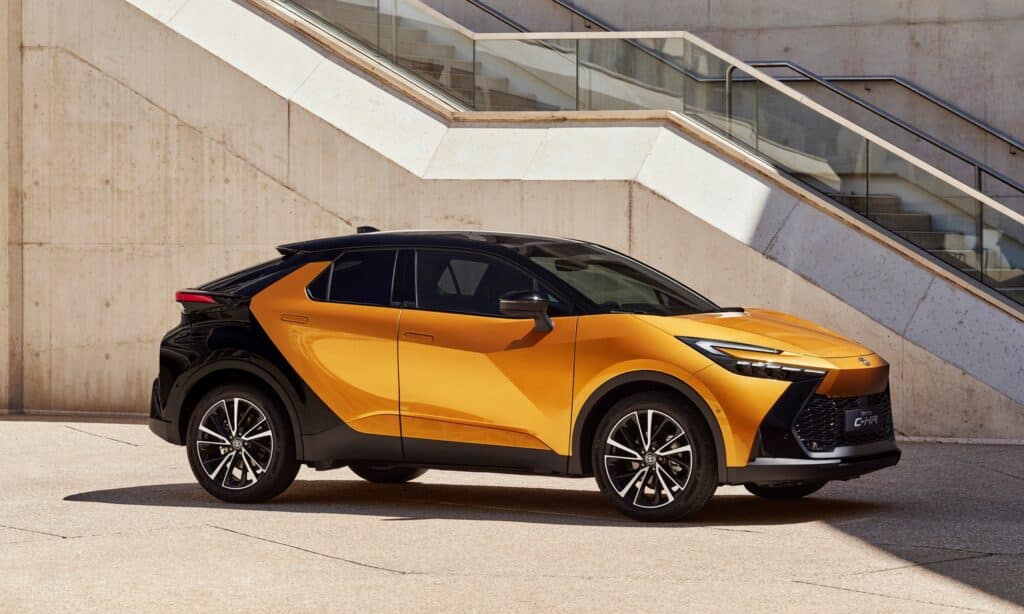 Toyota C-HR precio
