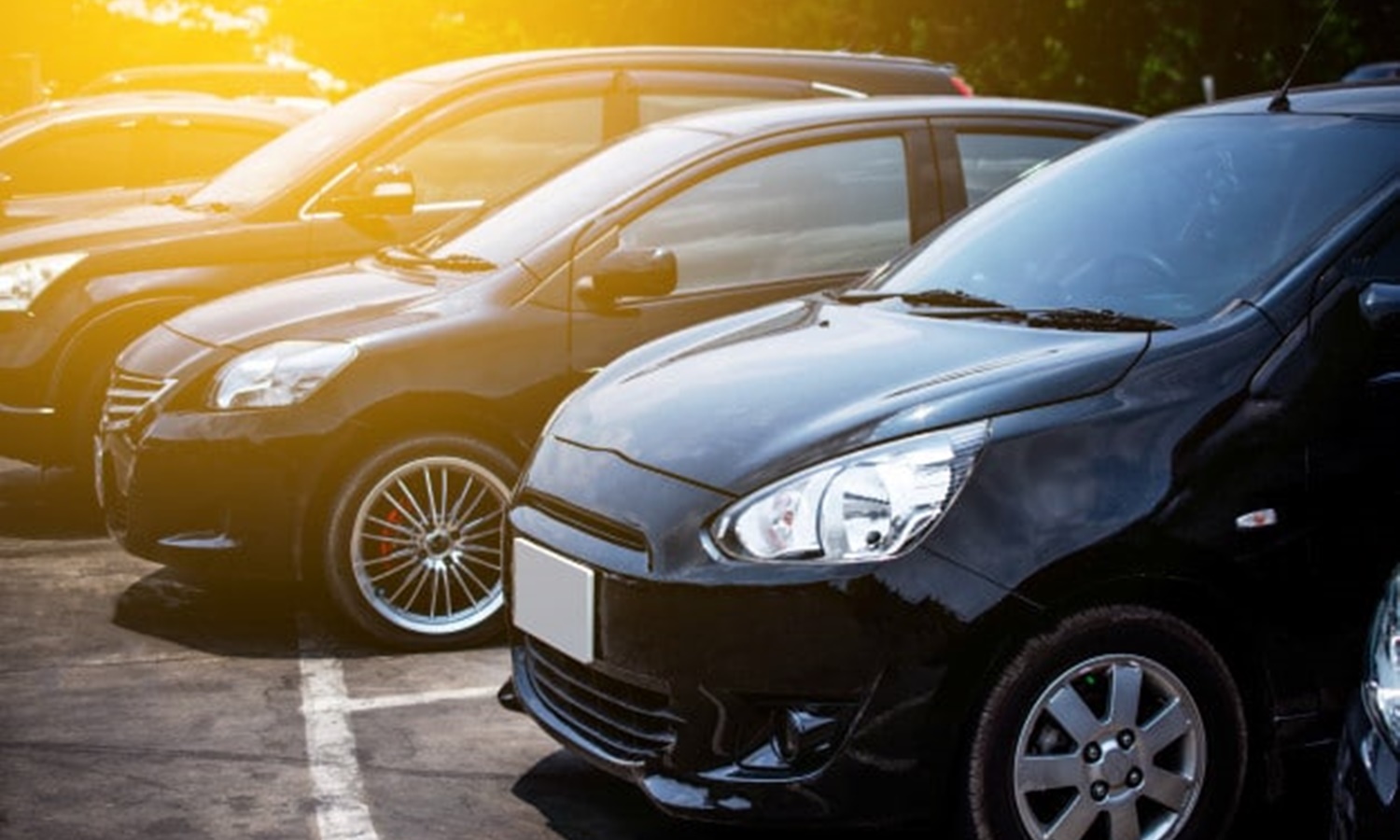 Peligros sol coche verano