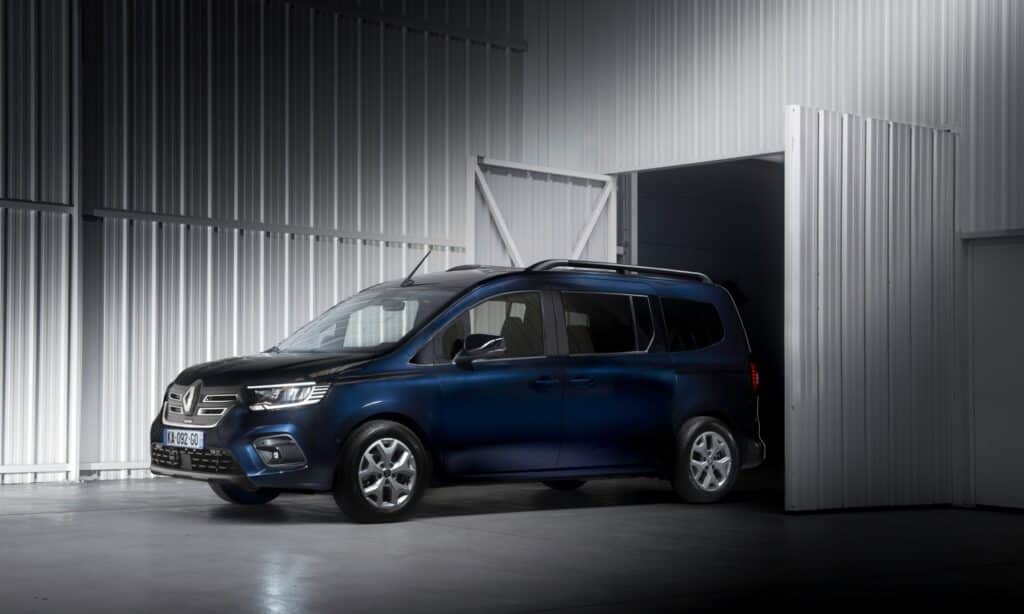 All-new Renault Grand Kangoo E-TECH electric 0