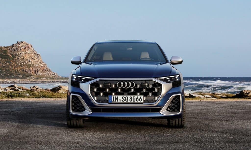 Audi SQ8 TFSI - Audi Q8