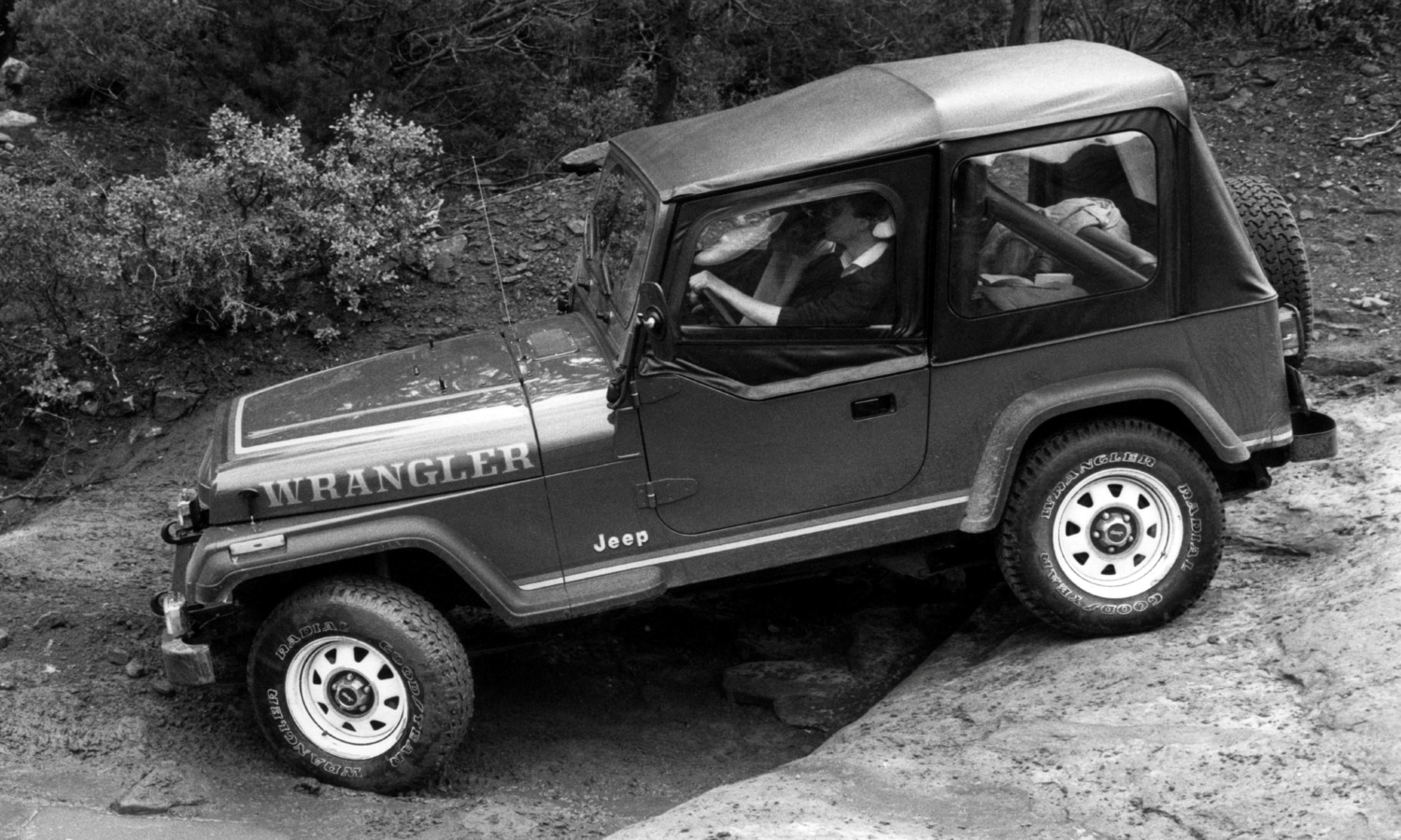 Jeep Wrangler 2