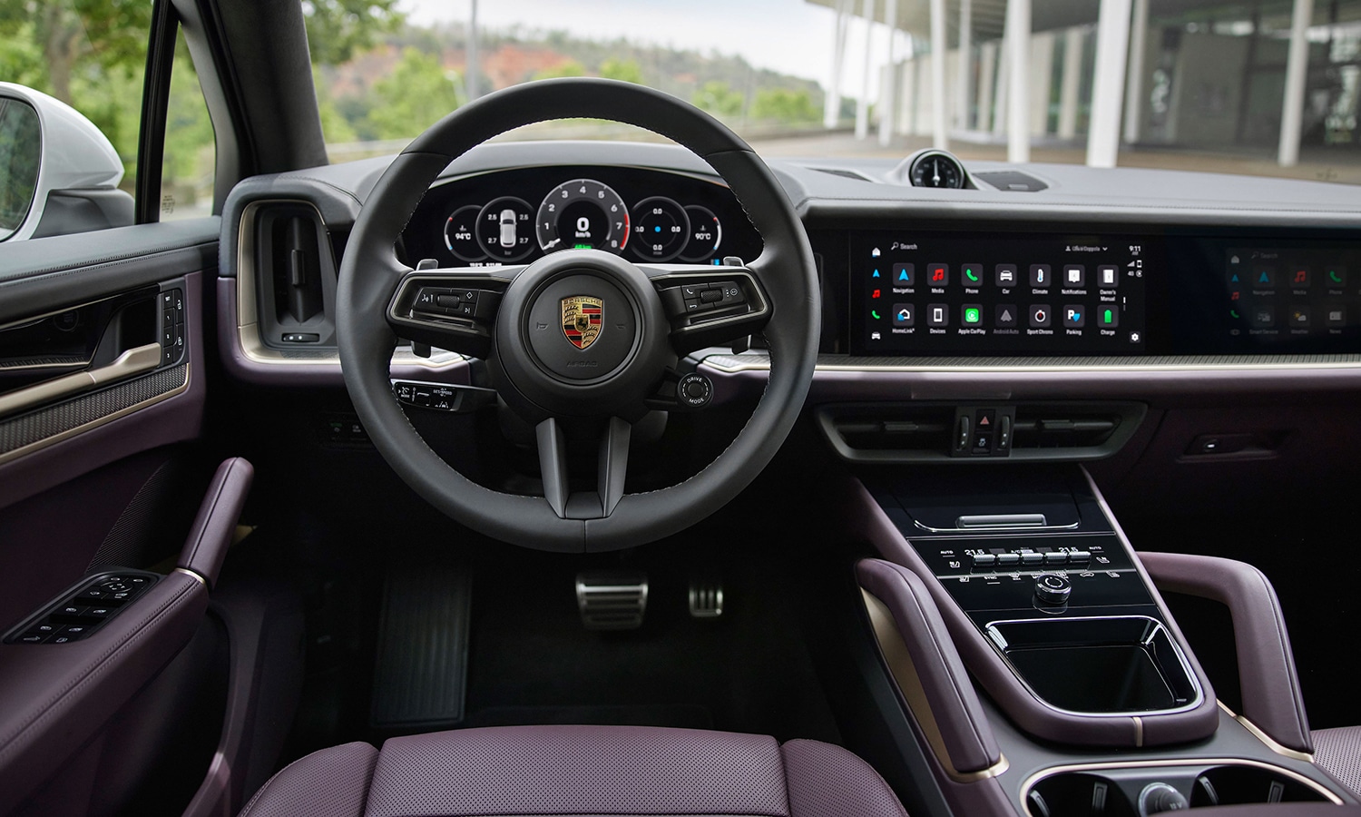 Porsche Cayenne S E-Hybrid interior