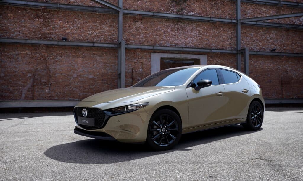 Mazda 3 Nagisa 2024 0