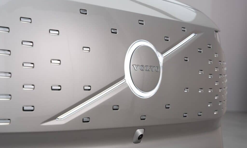 Volvo EM90 Studio Stills
