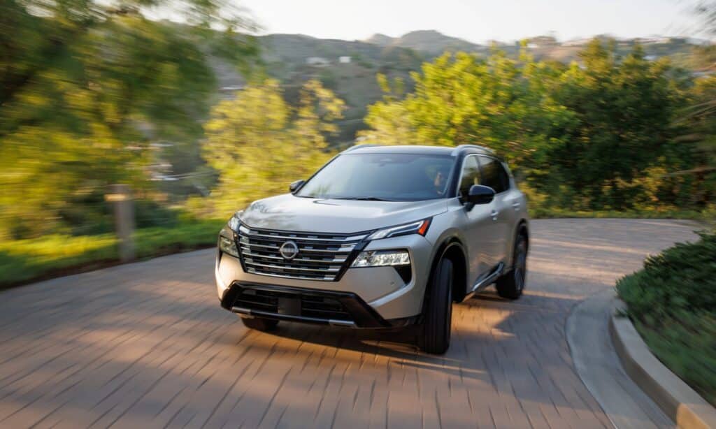 MY24 Nissan Rogue - MY24 Nissan X-Trail