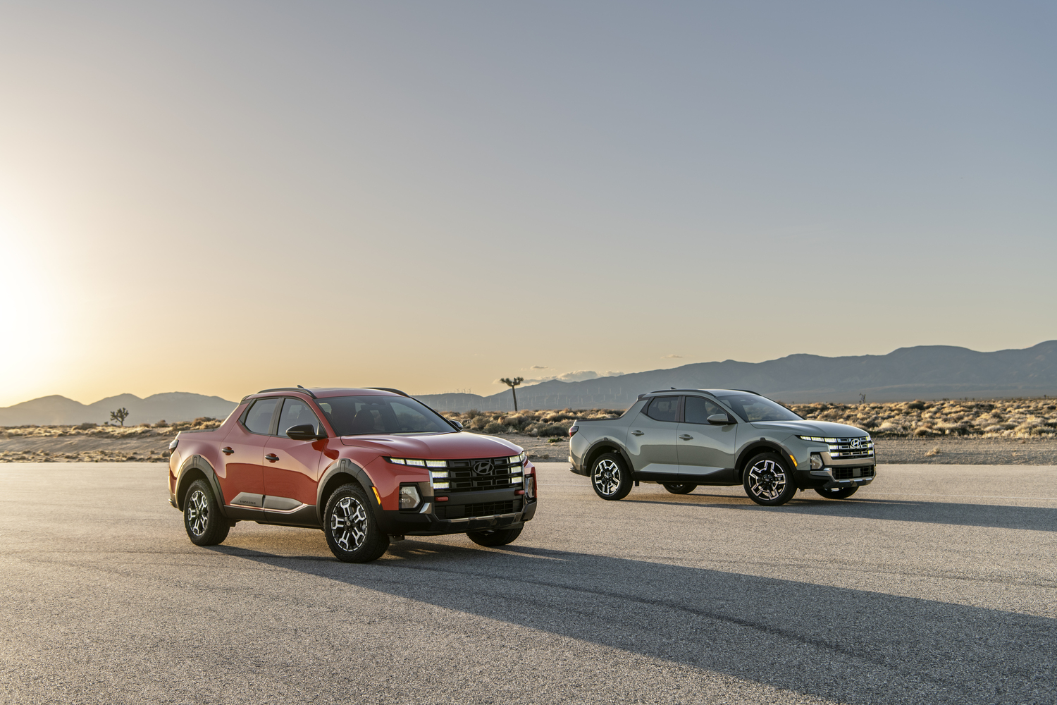 Hyundai Santa Cruz XRT 2025 vs Hyundai Santa Cruz Limited 2025 1