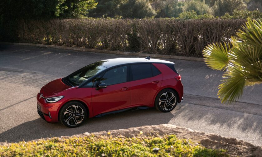 Volkswagen enthüllt die Zukunft des ID.3: erneuertes Design ...