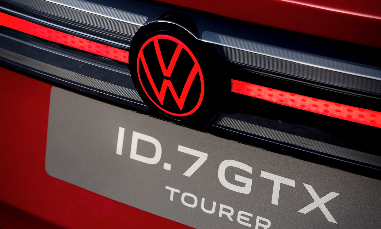 The all-electric Volkswagen ID.7 GTX Tourer