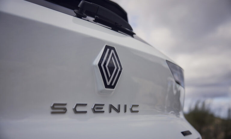 Prueba Scenic E-Tech eléctrico