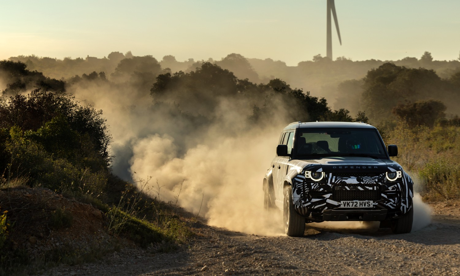 Land Rover Defender OCTA potencia