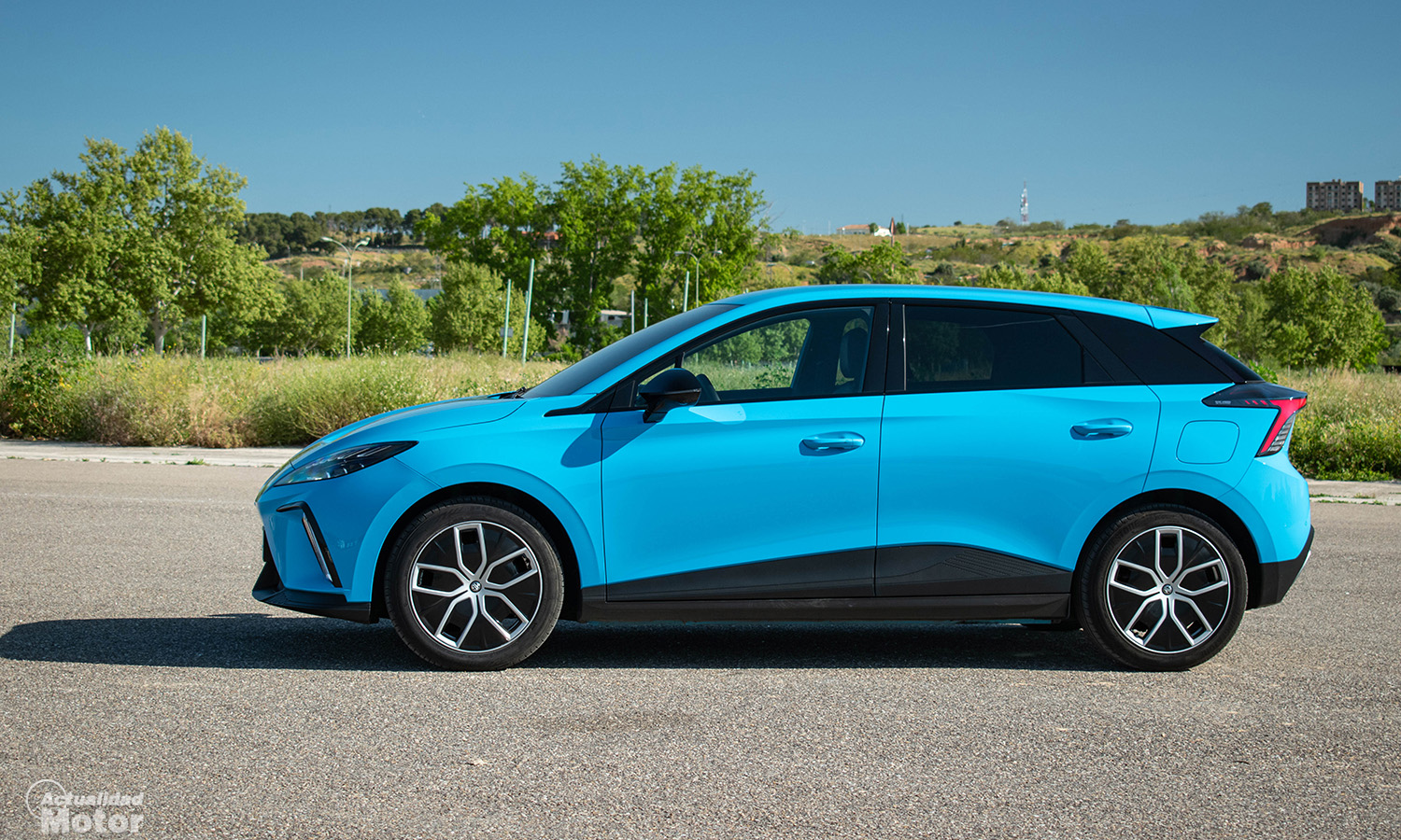 Prueba MG4 Electric lateral