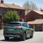 Nuevo Ford Kuga 2024 verde