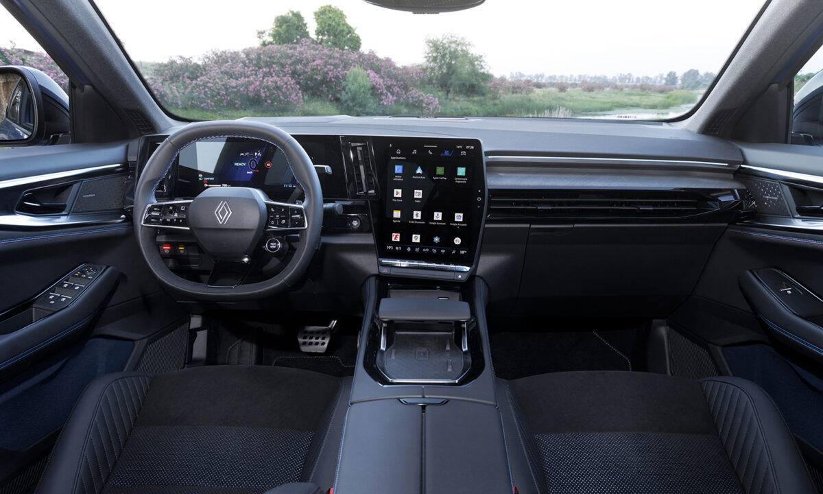 prueba-del-renault-rafale-2024-lo-conducimos-con-motor-e-tech-200-cv