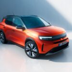 Opel Frontera equipamiento