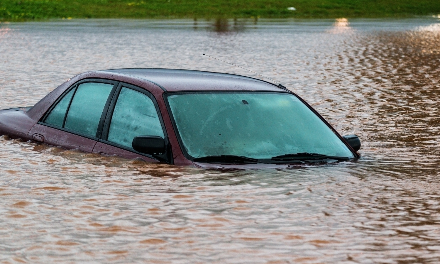 coche inundado seguro coche