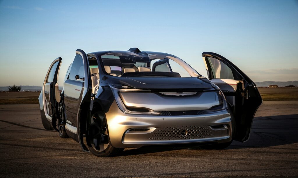 Chrysler Portal Concept - Chrysler Pacifica