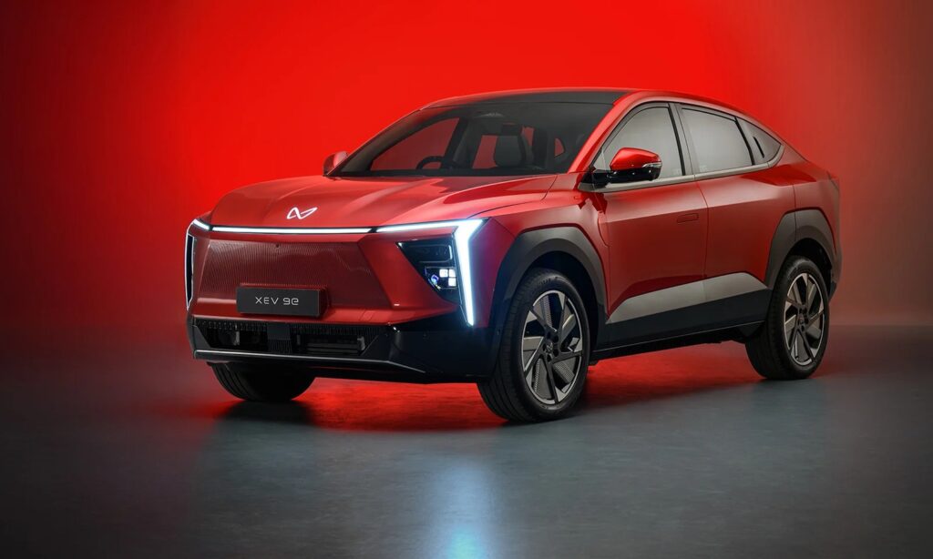 Mahindra XEV 9e 0