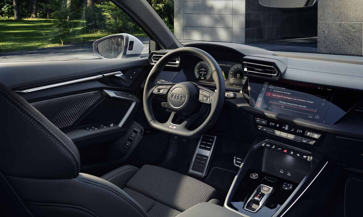 Audi A3 Allstreet 40 TFSIe 2025 interior