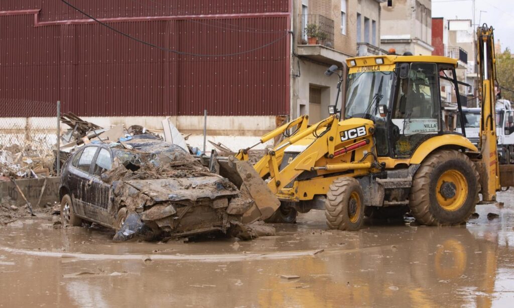 maquinaria DANA Valencia